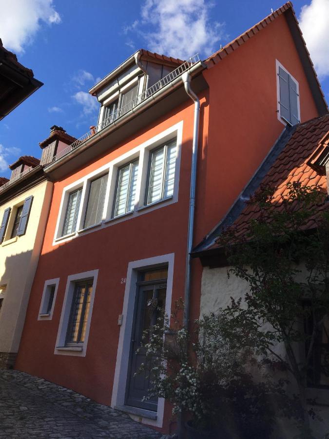 Haeuschen In Der Altstadt Dettelbach Exterior photo